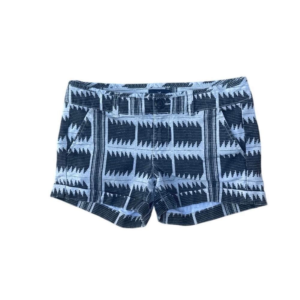 American Eagle Mini Shorts Womens 2 Black White Pattern Stretch Low Rise